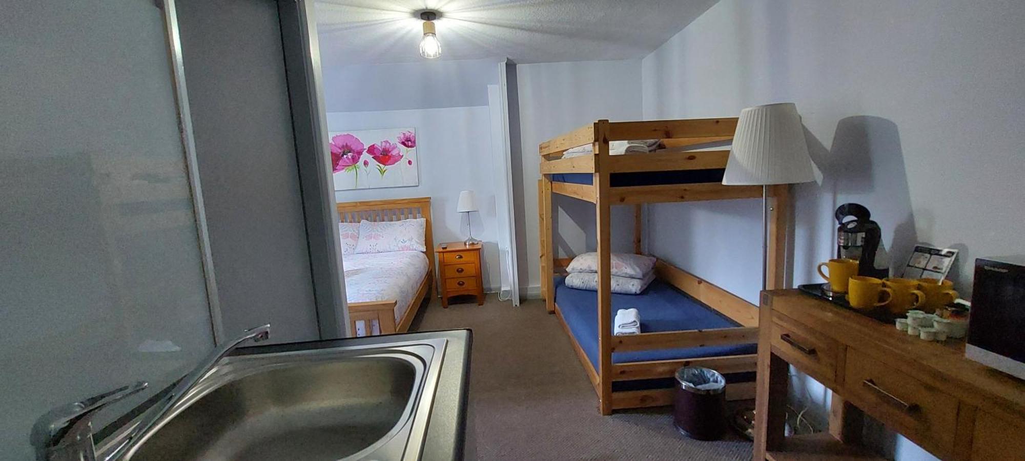 Reindeer Accomodation Саутуел Екстериор снимка